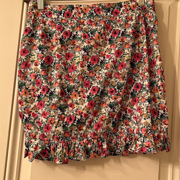 Shein size medium floral skirt - Picture 4 of 11